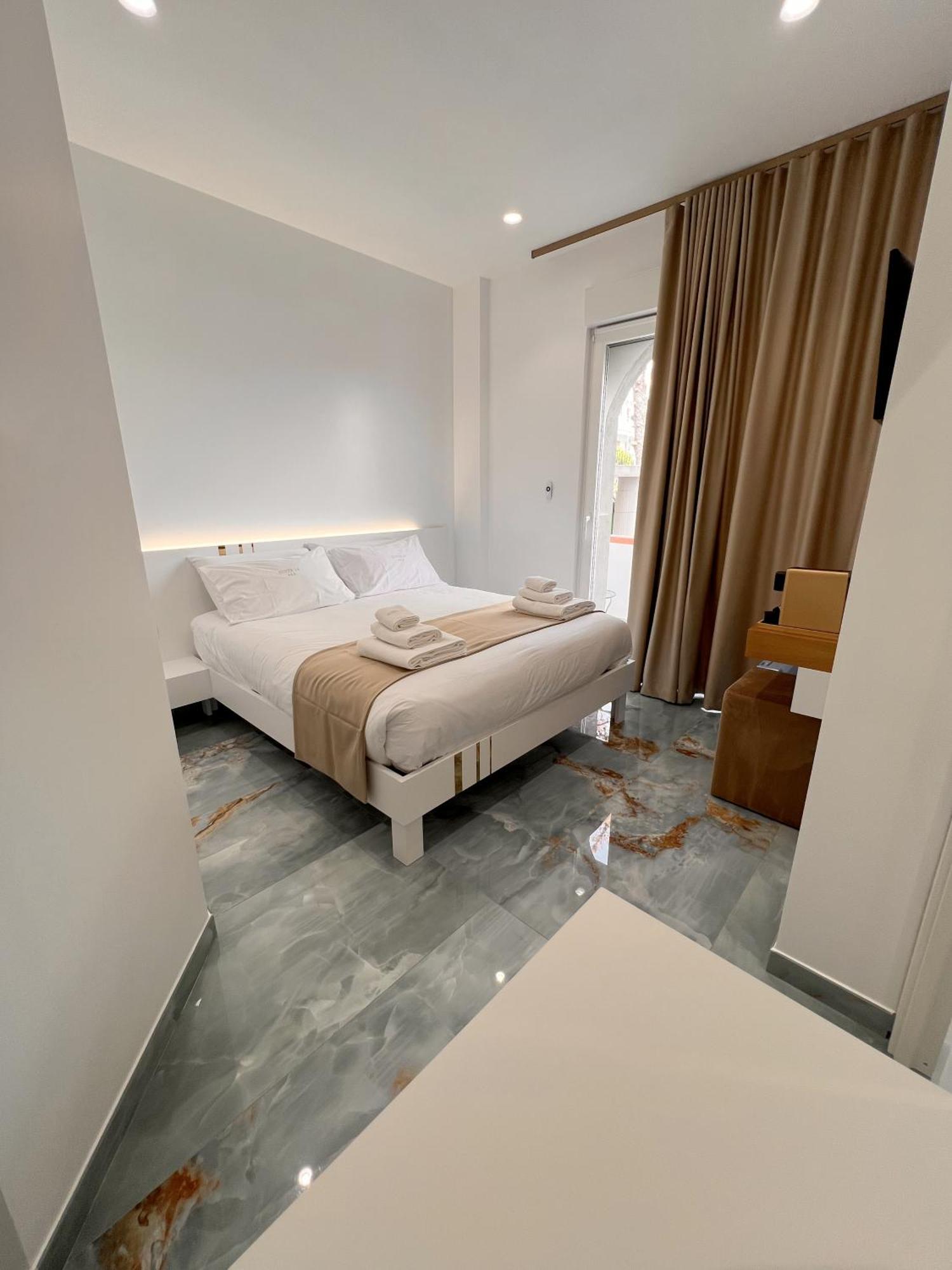 Suite 14 Scalea Ngoại thất bức ảnh